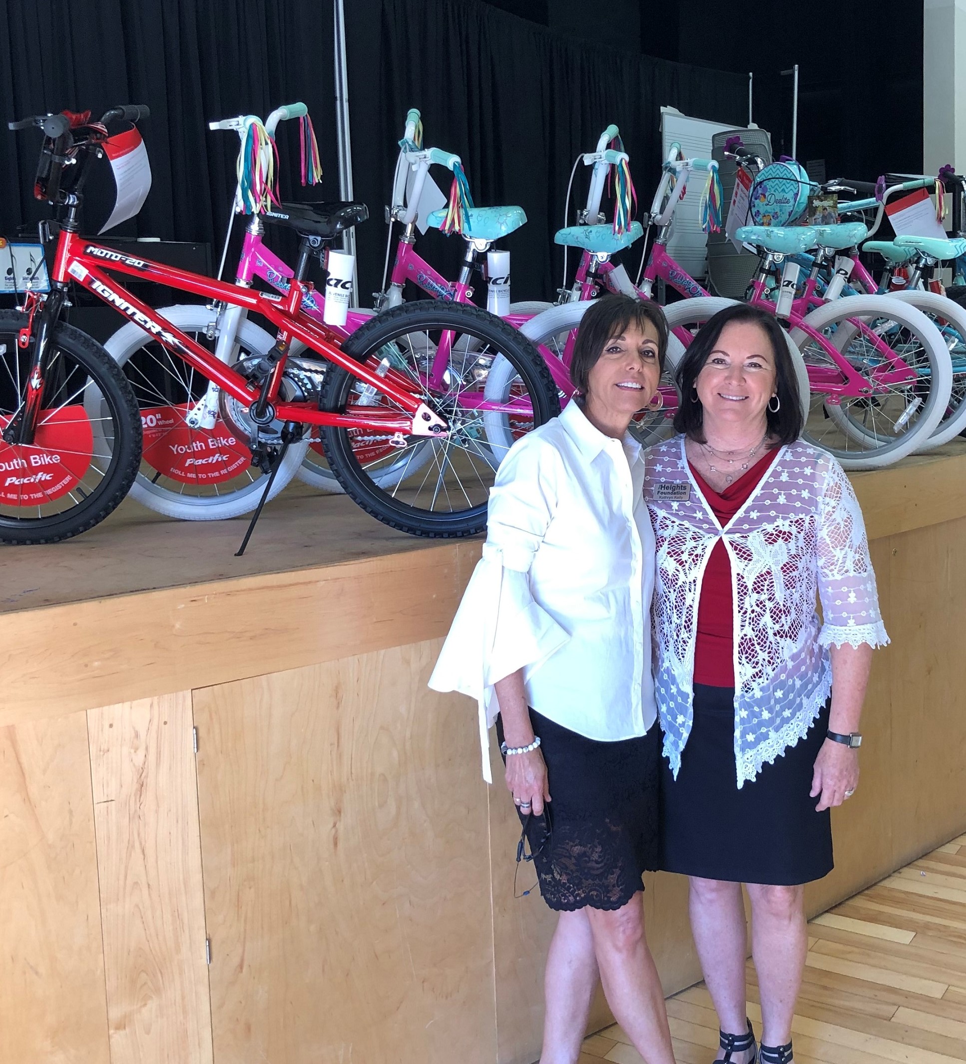 Jennifer’s Boutique Donates Eleven Bikes to The Heights Foundation’s Christmas Outreach Jennifer’s Boutique Donates Eleven Bikes to The Heights Foundation’s Christmas Outreach
